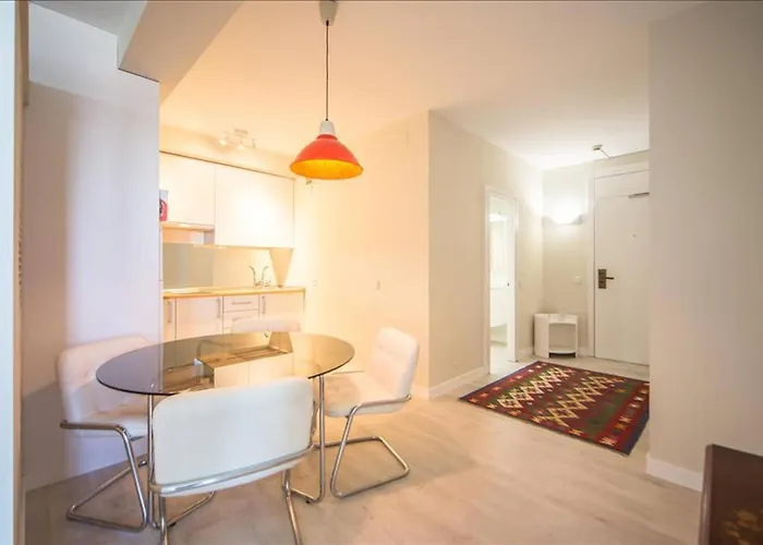Colon Suites